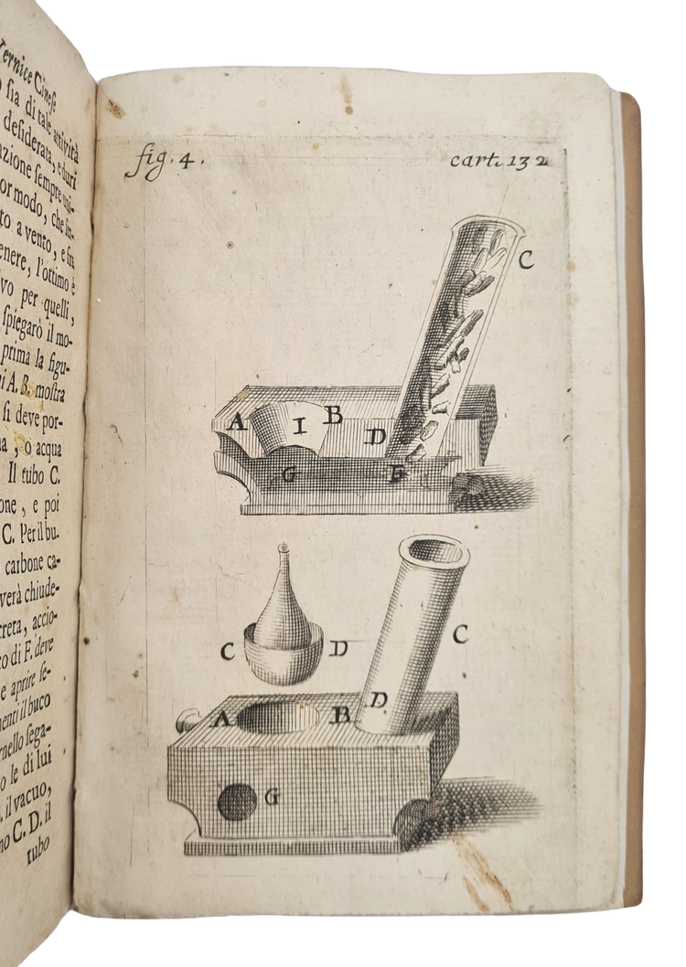 First European treatise on Chinese and Japanese lacquer, 1720.