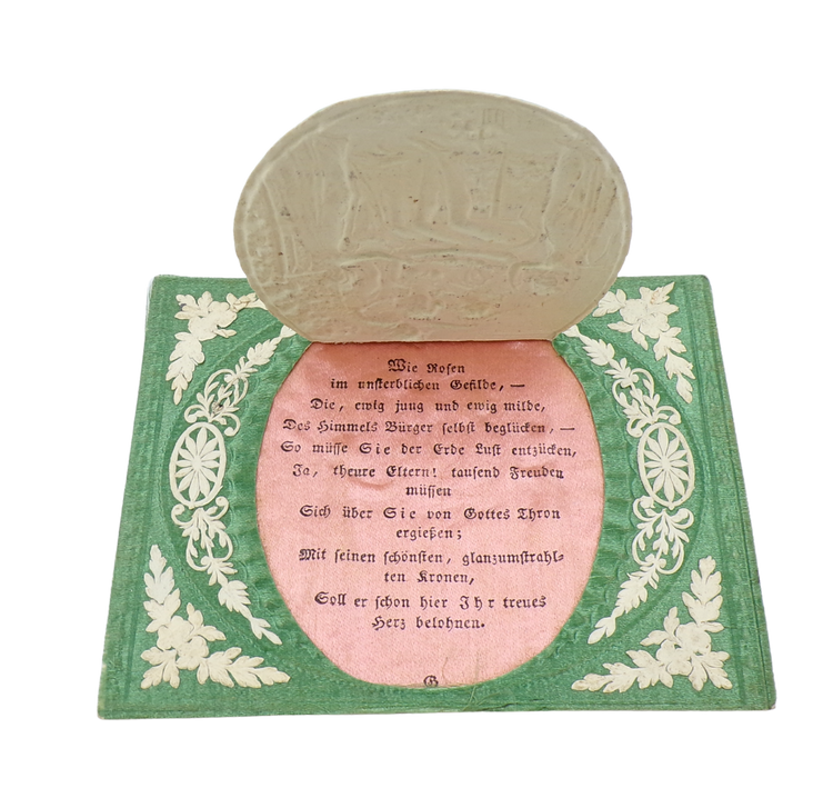 Paper lace and printed silk: collection of fine and charming luxury cards